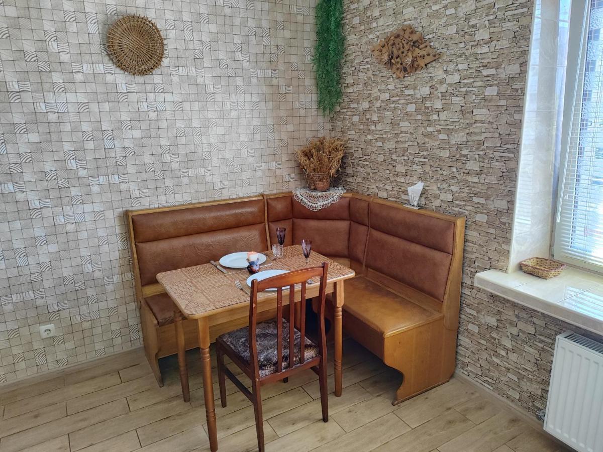 Апартаменти В Новому Будинку В Самому Центрi Khmelʼnytsʼkyy Exterior foto
